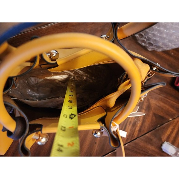 NWT Handbag Republic Purse Mustard Yellow Faux Leather Vegan Bucket Bag 2 In 1 - Picture 6 of 9